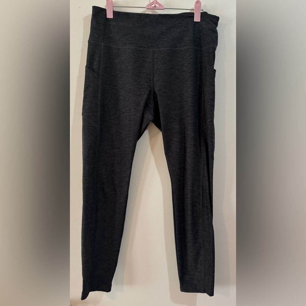 VOGO Athletica Charcoal and Black Leggings